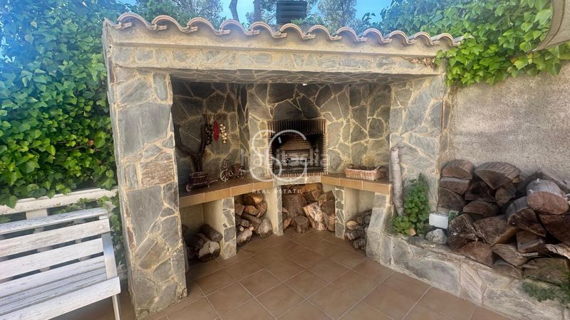 Foto 59ad10cc-67da-423d-bb82-e72a85bbc379. Casa amb aparcament piscina a Roda de Barà