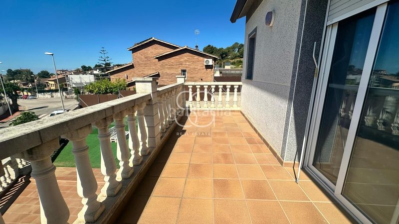 Foto 2891082d-5a30-4d2d-8ea4-4a01205344f6. Casa amb calefacció aparcament a Roda de Barà