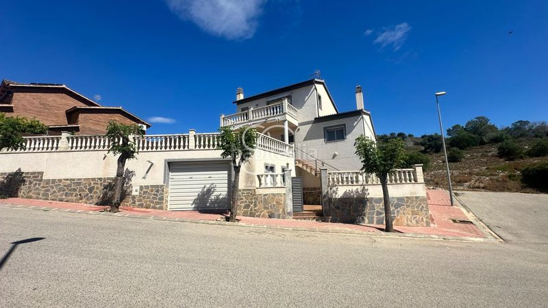 Foto 40bc5991-23e9-43c8-860c-985a3619bfa7. Casa amb calefacció aparcament a Roda de Barà