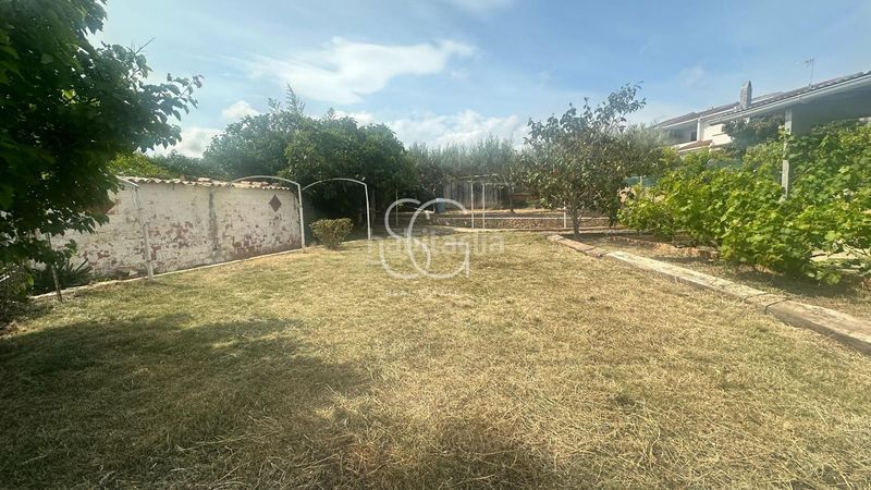Foto 53d6ef5a-1ee7-4932-af9c-676e468a7f9f. Casa aparellada a Marítima Nord Torredembarra