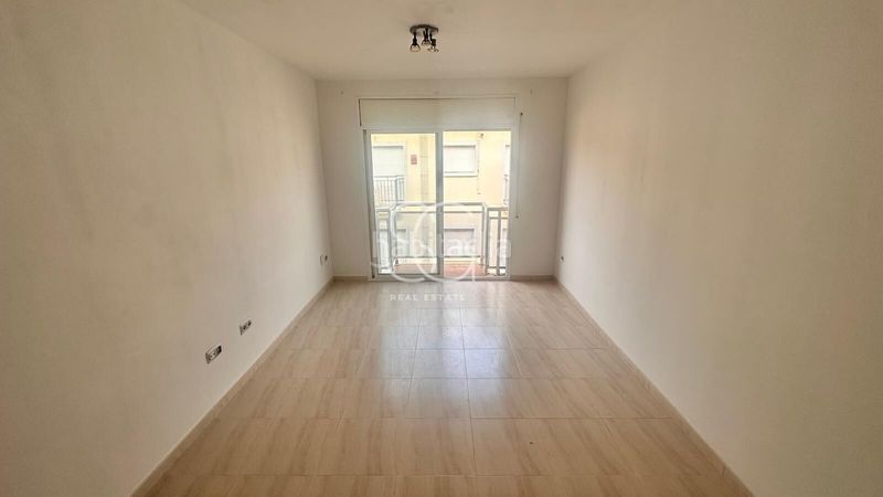 Foto 4dc05950-cb3f-466a-94e6-823dbc49b8cf. Piso céntrico piso en roda de berà en Roda de Barà
