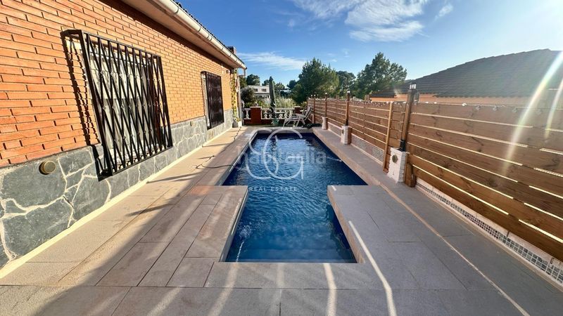 Foto 5d21d8dd-5e34-43c8-bb3e-d89ecd60a287. Casa amb aparcament piscina a Vespella de Gaià