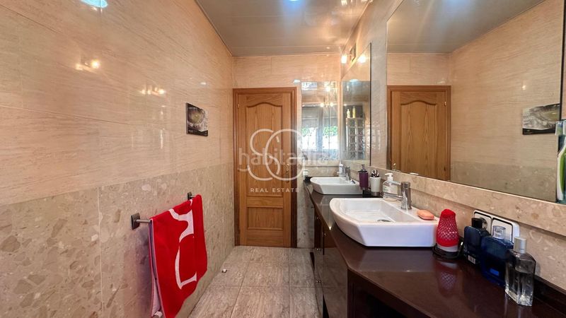 Foto bfffc450-b801-406c-97d6-28d33b375178. Casa amb aparcament piscina a Vespella de Gaià
