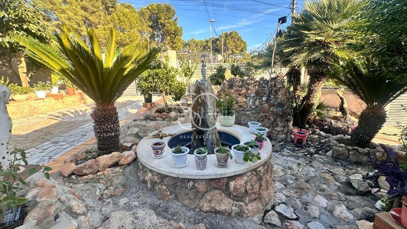 Foto ca41a28d-4013-4639-9136-728d6adcf2c9. Casa amb aparcament piscina a Vespella de Gaià