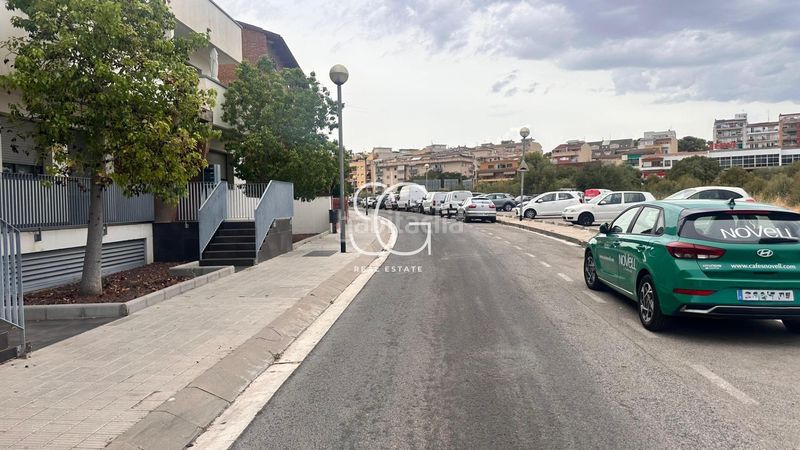 Foto 06d27172-e522-4b4a-afd4-6a7548b88316. Planta baixa amb calefacció aparcament a Centre Vendrell (El)