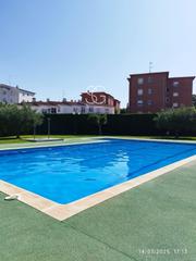 Semi detached house  Vallespir. Casa adosada con zona comunitaria y piscina en ubicación privile
