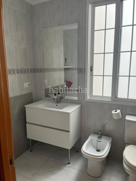 Foto 9b854ae9-f79b-4f32-b748-f89bdd8f1f18. Alquiler piso  de 3 habitaciones en alquiler en Valencia