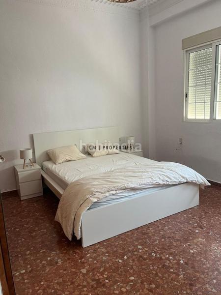 Foto aeb44d0d-fdfa-4010-a3ee-1f36f7cba62e. Alquiler piso  de 3 habitaciones en alquiler en Valencia