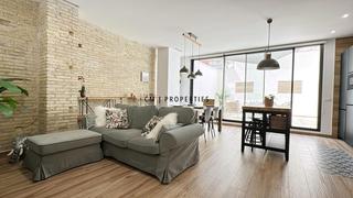Etagenwohnung in Calle Bailen