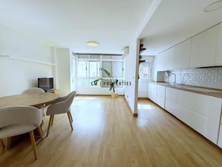 Lloguer Pis  Esteban ballester. Piso de tres habitaciones y tres baños