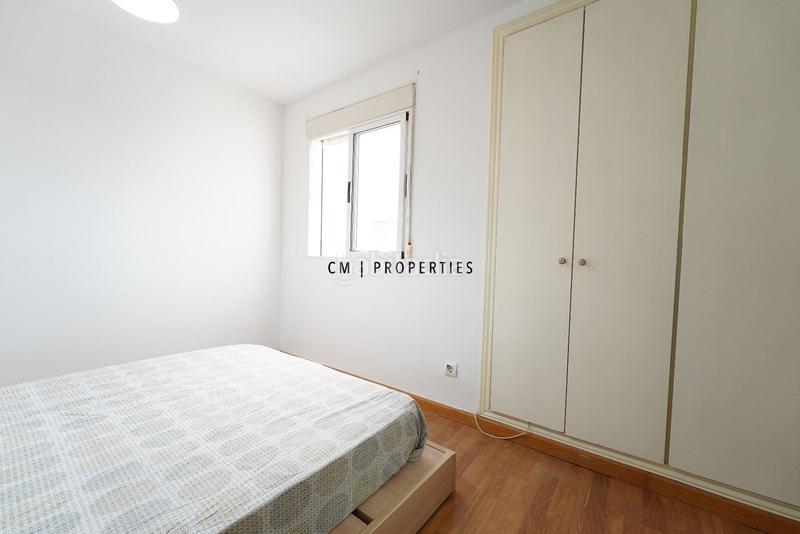 Foto c55fce59-c021-4c0a-a410-4ff949f57d43. Alquiler piso  de tres habitaciones y tres baños en Valencia