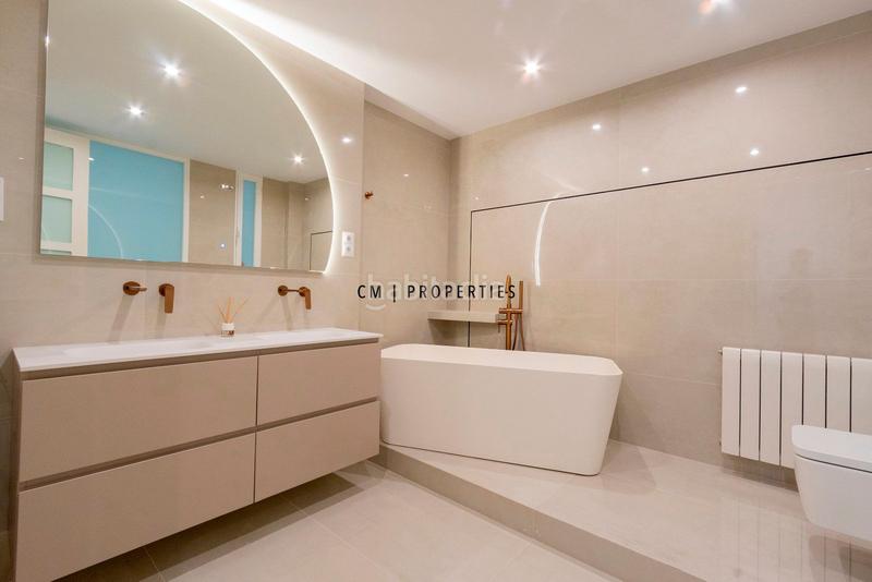 Foto 62515855-8712-4296-96c6-1eb7d0ea1c02. Alquiler piso  de lujo en alquiler de 5 habitaciones en gran vía marques del turia en Valencia