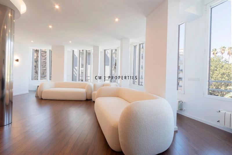 Foto af27c095-4cb0-4bcd-825b-f466f860c1e6. Alquiler piso  de lujo en alquiler de 5 habitaciones en gran vía marques del turia en Valencia