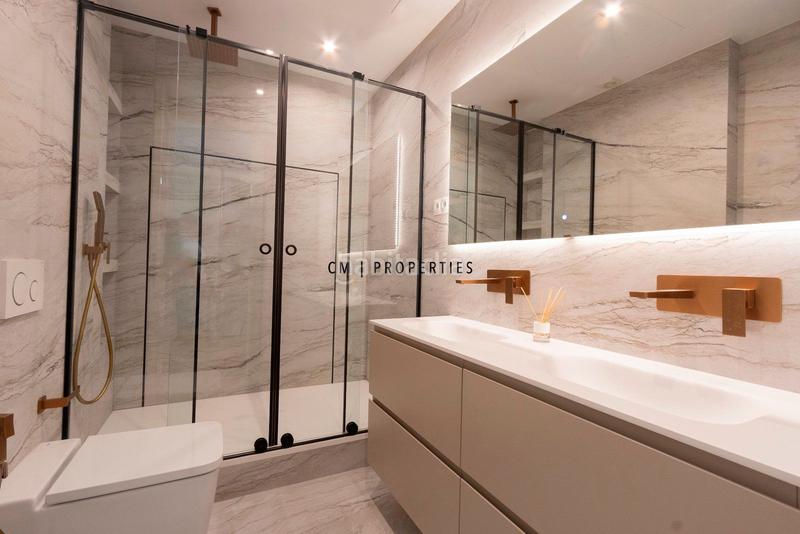 Foto c6739c08-7c27-4bc6-882c-c4b4b5cb755b. Alquiler piso  de lujo en alquiler de 5 habitaciones en gran vía marques del turia en Valencia