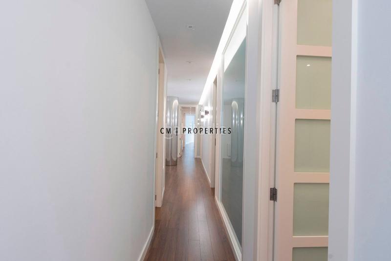 Foto cdd07faa-2d80-4406-aedf-18c789c48adc. Alquiler piso  de lujo en alquiler de 5 habitaciones en gran vía marques del turia en Valencia