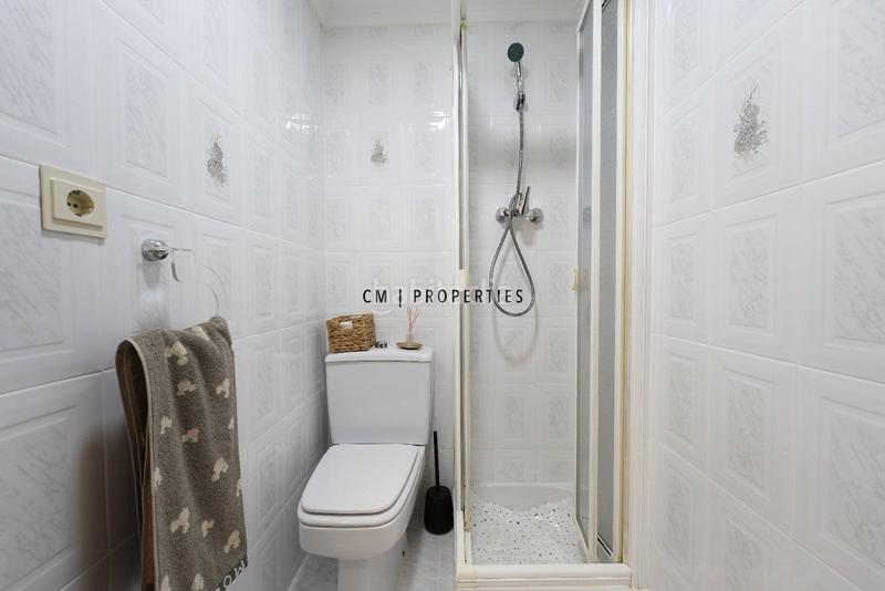 Foto e8f6ee70-7914-4467-8882-43bd96896374. Pis amb calefacció a Els Orriols Valencia