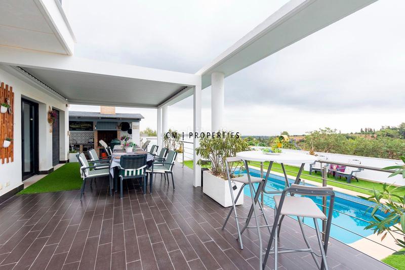 Foto b20d4f81-200e-4115-9a8a-348da368bf97. Location chalet avec chauffage parking piscine dans Torrent