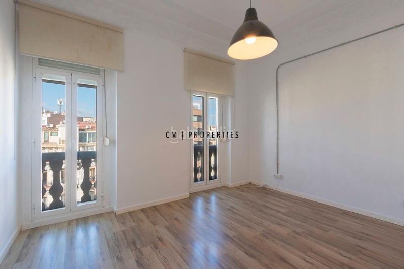 Foto a015befc-5aeb-4824-bdc7-82519f25335a. Location appartement avec chauffage dans Russafa Valencia