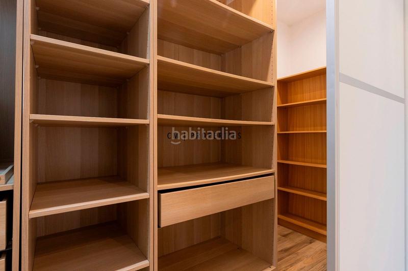 Foto 9c40a5a4-d85b-4732-99b4-3728771b9ef4. Rent flat with heating in Russafa Valencia