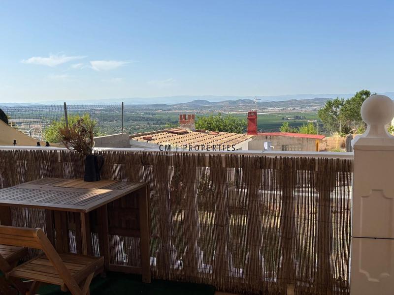 Foto 15d8a55b-709e-42e6-b063-36686e8724a3. Casa amb aparcament piscina a Sierra Perenchiza-Cumbres de Calicanto-Sto Domingo Chiva