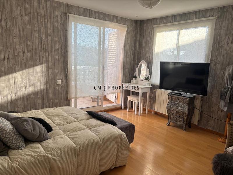 Foto f4d17648-d253-4af1-8a3a-f42ac6428888. Casa amb aparcament piscina a Sierra Perenchiza-Cumbres de Calicanto-Sto Domingo Chiva