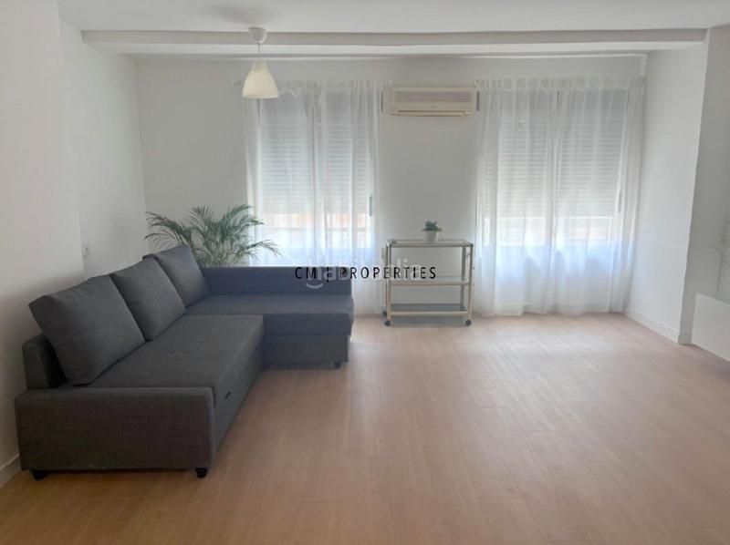 Foto 40efb326-3cfc-434a-bc42-5cb8e75483d3. Alquiler piso  de dos dormitorios y un baño en Valencia