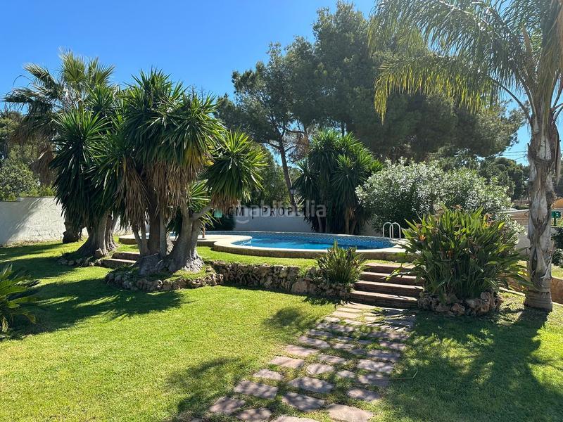 Foto 4eefa339-046b-44fe-8263-6e7a3863bb69. Lloguer casa amb calefacció aparcament piscina a Olocau