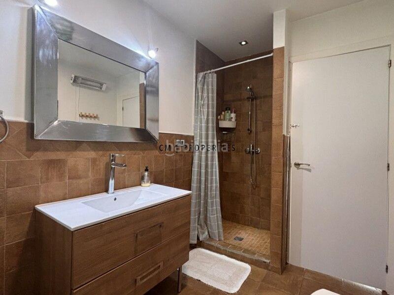 Foto e2cd39ae-6cdf-4447-869d-e3ec1c00c989. Lloguer casa amb calefacció aparcament piscina a Olocau