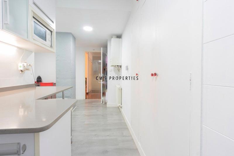 Foto 78a3dad8-6436-48bb-94e9-c595edb5ce56. Appartement avec chauffage dans Russafa Valencia