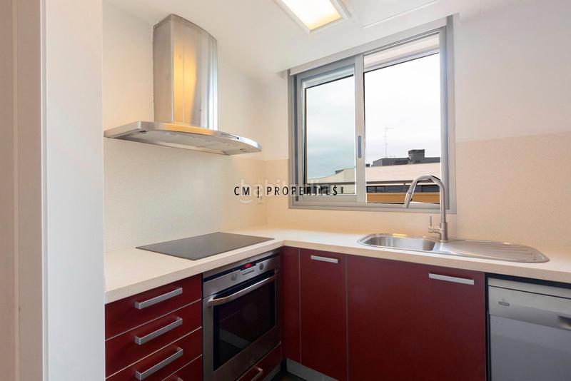 Foto 0a2c5328-1495-4f7d-a5a7-1b1c2bd92716. Zweistöckige wohnung mit heizung parking in La Punta Valencia