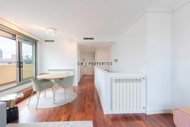 Foto 518177dd-e662-4b6e-bc24-83d2f46e8586. Zweistöckige wohnung mit heizung parking in La Punta Valencia