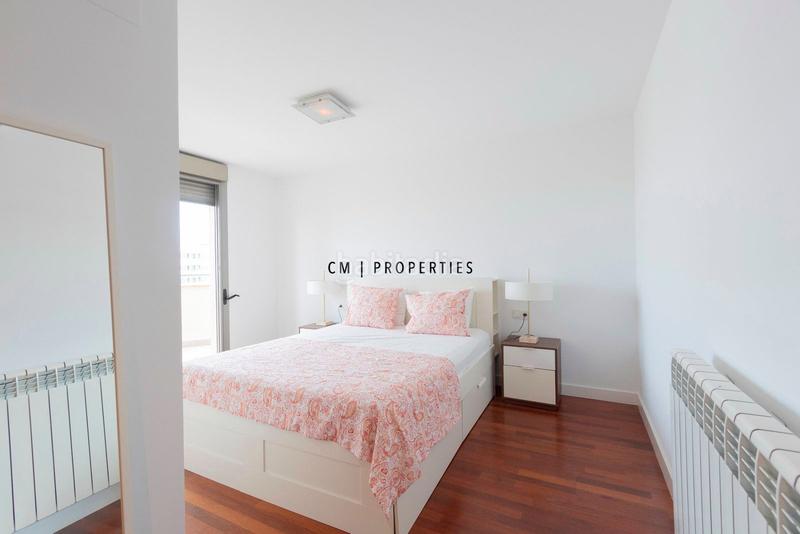 Foto 56c56751-3fd4-4f34-98d8-dcf48ddeed2c. Zweistöckige wohnung mit heizung parking in La Punta Valencia