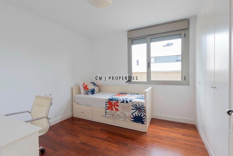 Foto 729bd498-acc7-489f-9ceb-f2279e2f656a. Zweistöckige wohnung mit heizung parking in La Punta Valencia