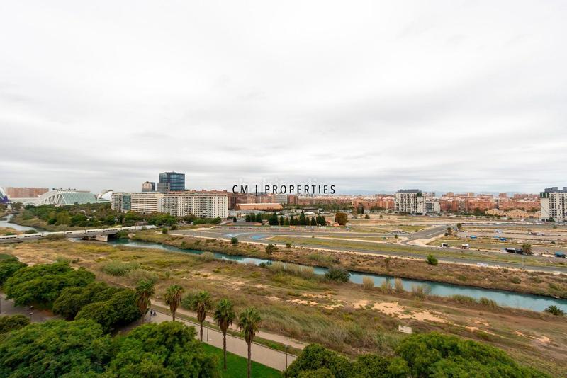 Foto 119114d5-ea76-447b-aac7-027a71f05914. Zweistöckige wohnung mit heizung parking in La Punta Valencia