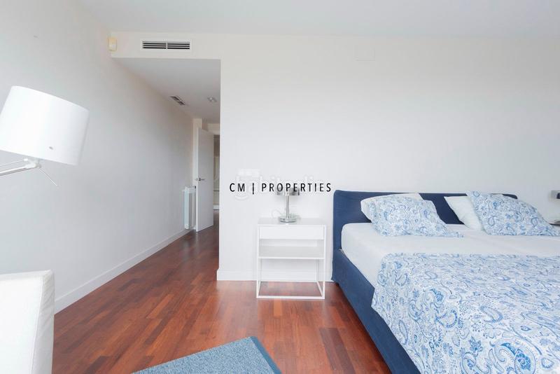 Foto 9df34ba2-0e01-41bc-9c11-21c9b85f36bb. Zweistöckige wohnung mit heizung parking in La Punta Valencia