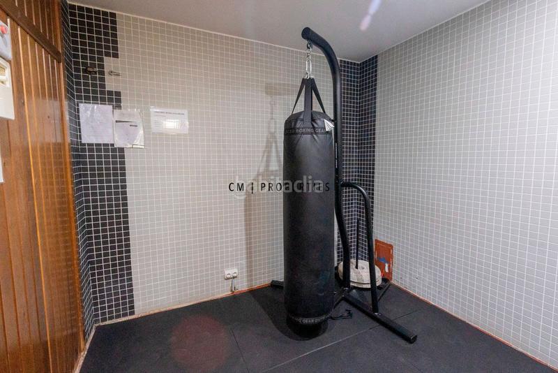 Foto ed8487a3-d775-4260-a1c8-366d60c78d1e. Zweistöckige wohnung mit heizung parking in La Punta Valencia