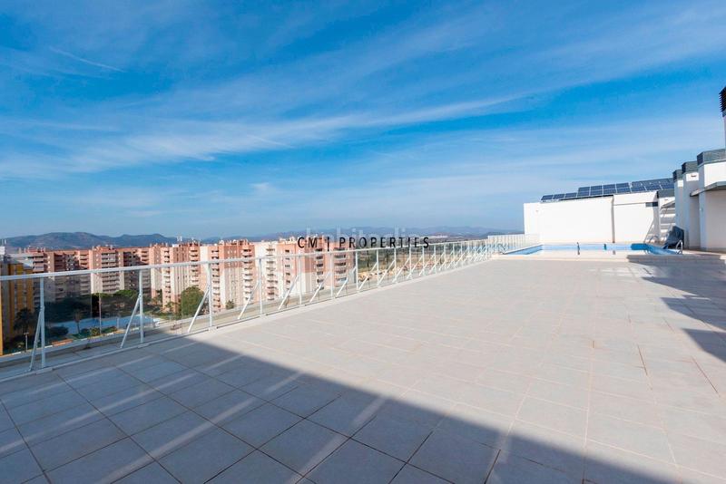 Foto bff50b95-b6c1-436e-ba63-e025d08569ff. Lloguer pis amb calefacció piscina a Canet d´en Berenguer