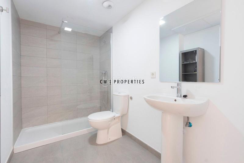 Foto 0491a42d-c281-42ac-be65-6b3918ed3fb7. Location appartement avec chauffage piscine dans Canet d´en Berenguer