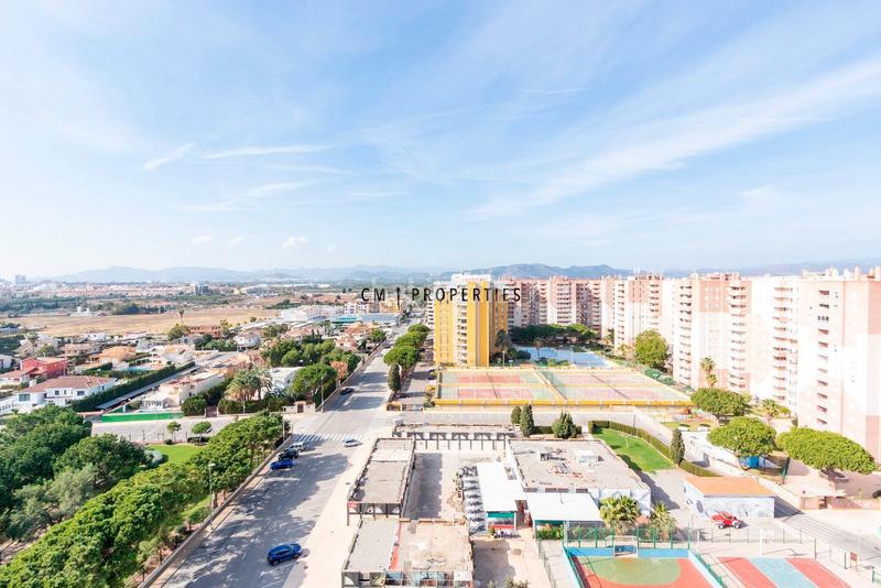 Foto b0fa9c3c-4618-4ffd-9ff3-bf2e9408ec72. Location appartement avec chauffage piscine dans Canet d´en Berenguer