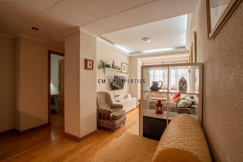 Foto ba79ac86-39a4-4ea9-8779-e9d87282da2b. Alquiler piso  de dos habitaciones en Mestalla Valencia