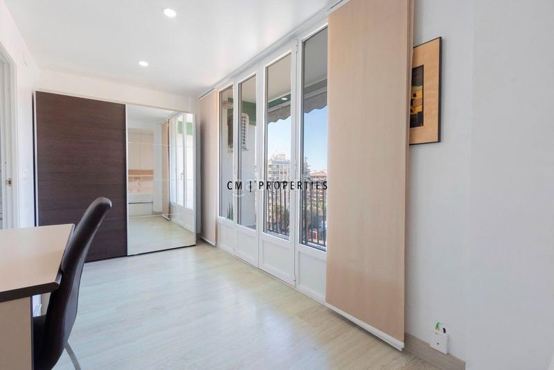 Foto 39a28ccd-7063-4ca0-a05e-a420ce684664. Affitto appartamento con riscaldamento in En Corts - Doctor Waksman Valencia