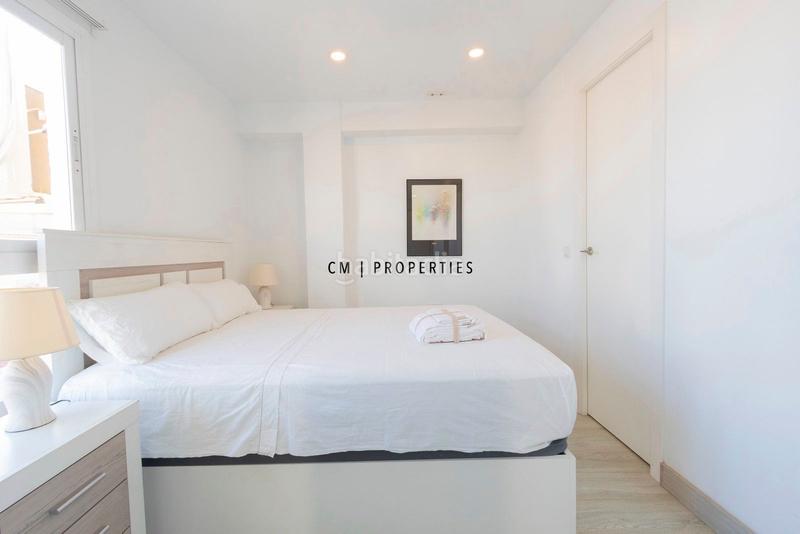 Foto 8aac50d8-4166-4e96-b070-badc5ec71e86. Lloguer pis amb calefacció a En Corts - Doctor Waksman Valencia