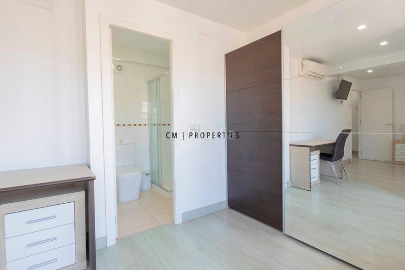 Foto 88bbfb8c-5cb1-478e-a8ff-5bcc3d870514. Rent flat with heating in En Corts - Doctor Waksman Valencia