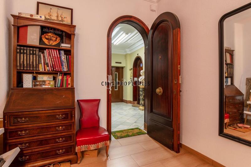 Foto fb2eac39-b946-4c23-a443-2f3c6e261727. Location appartement dans El Mercat Valencia