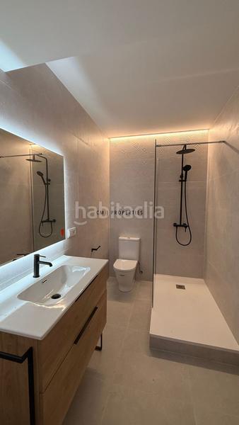 Foto 45061c3d-ce3a-4c12-97e6-78b563e3f13d. Miete etagenwohnung in Russafa Valencia