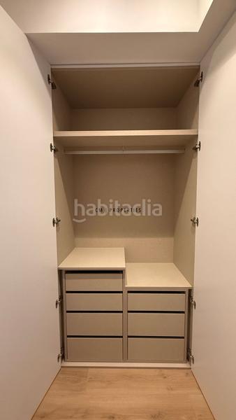 Foto 890a7d22-ef01-4c52-96ff-5e55d745d3fa. Rent flat in Russafa Valencia