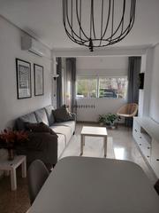 Alquiler Piso  Tamarindos, 4. Piso de tres habitaciones y un baño