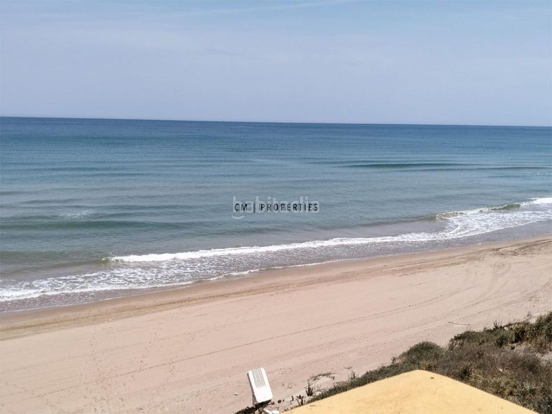 Foto 8b9c5799-a0d8-4614-b5b0-8a1bd06d8bd9. Pis amb calefacció aparcament a Mareny de Barraquetes Sueca