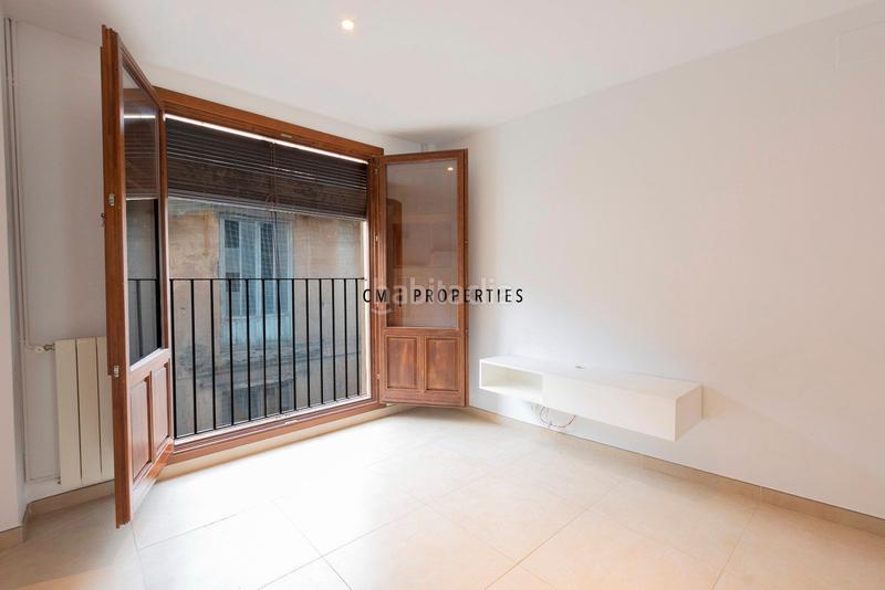 Foto 439c65c0-f9be-46cc-b6eb-46eb5c804a9e. Duplex con riscaldamento in El Carme Valencia