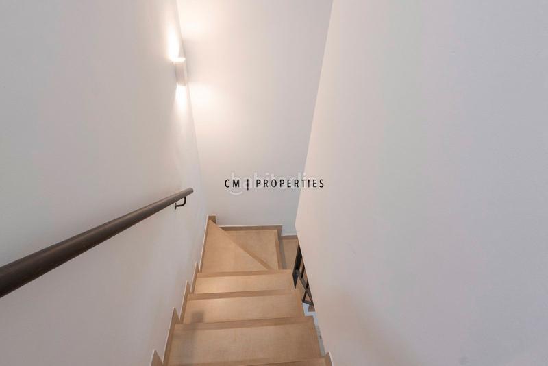 Foto e4003753-5406-4fc3-a45c-e109e3391232. Duplex con riscaldamento in El Carme Valencia